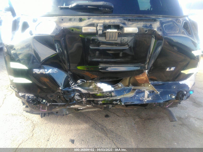 VIN 2T3ZFREV3HW389495 2017 TOYOTA RAV4 LE
