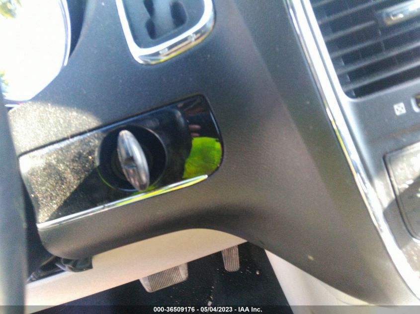 2020 DODGE GRAND CARAVAN SXT - 2C4RDGCGXLR152892