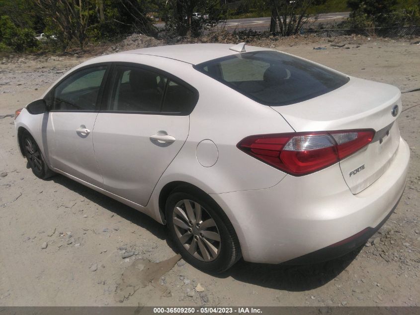 2016 KIA FORTE LX - KNAFX4A64G5589595