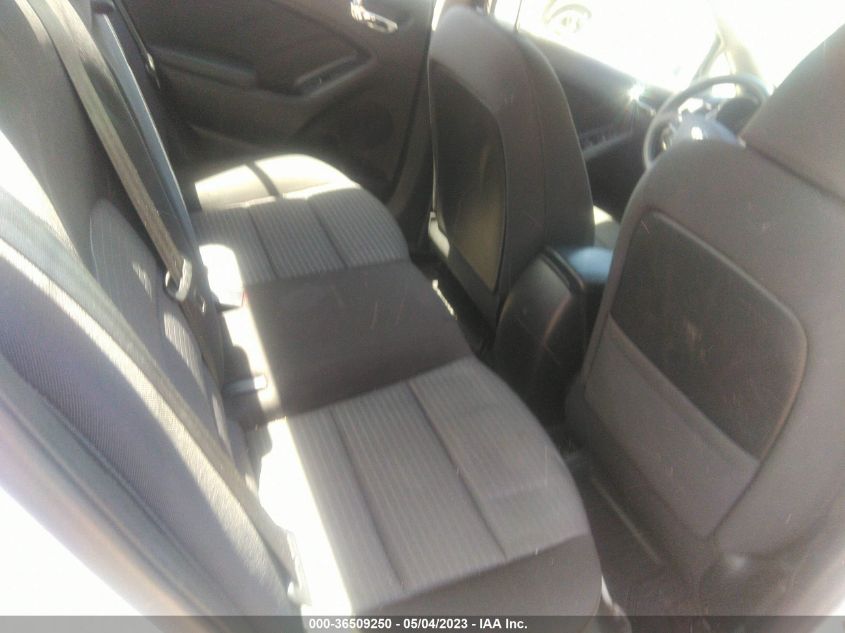 2016 KIA FORTE LX - KNAFX4A64G5589595