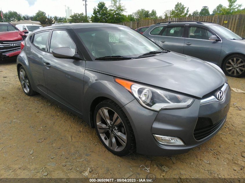 2016 HYUNDAI VELOSTER - KMHTC6AD1GU267574