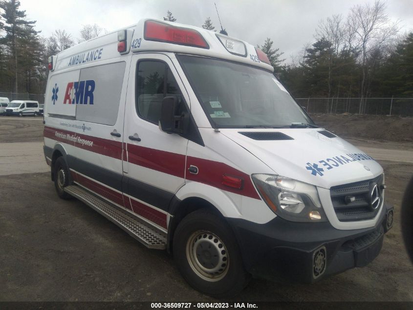 2015 MERCEDES-BENZ SPRINTER CARGO VANS - WD3PE7CC5F5976280