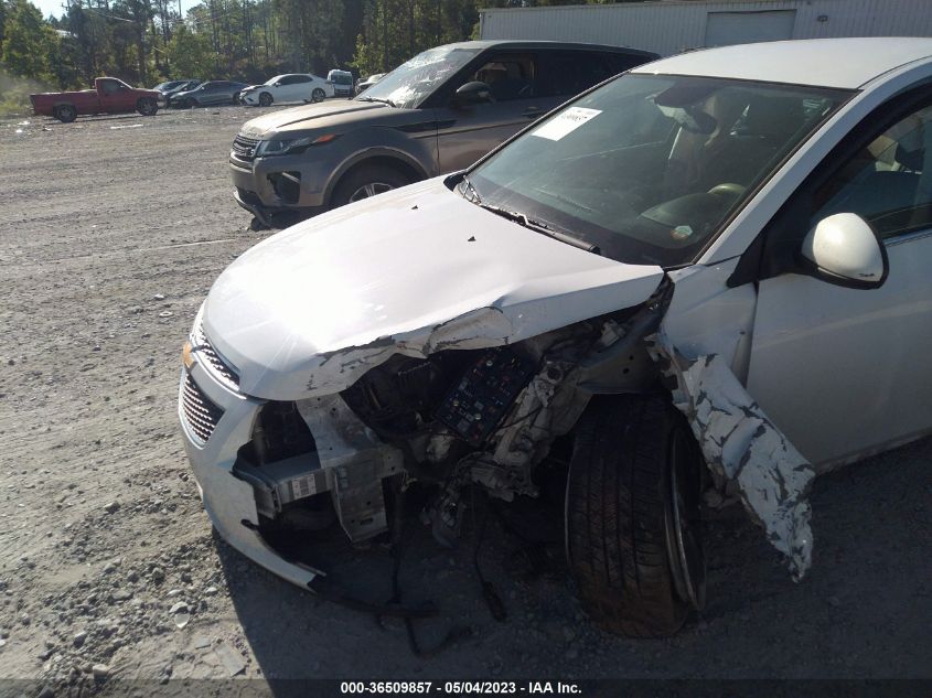 2014 CHEVROLET CRUZE 2LT - 1G1PE5SB6E7308888