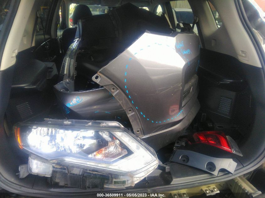 2019 NISSAN ROGUE SV - 5N1AT2MV0KC732395