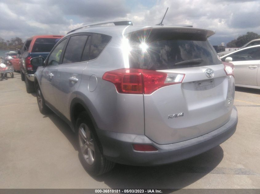 2014 TOYOTA RAV4 XLE - JTMRFREV8ED057044