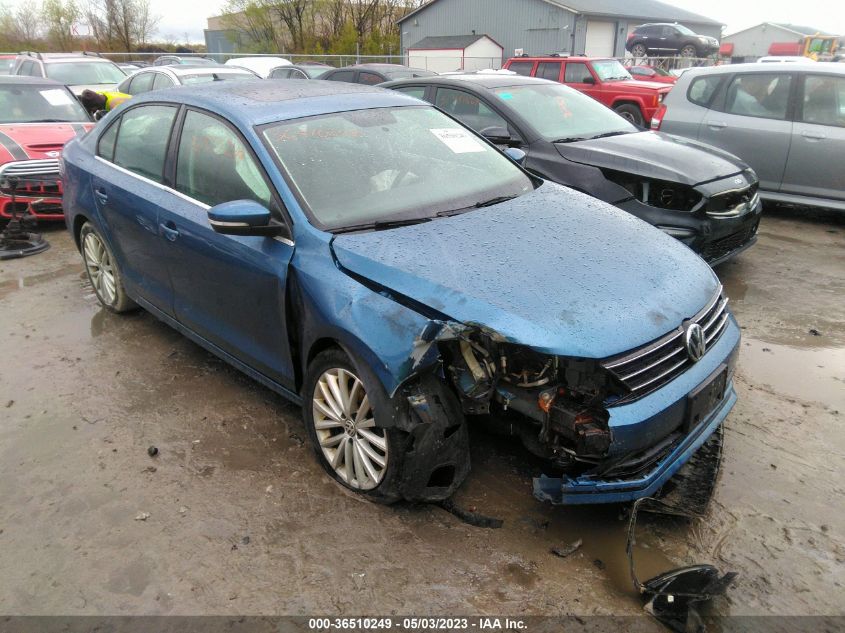 2015 VOLKSWAGEN JETTA SEDAN 1.8T SE - 3VWD07AJ9FM213887