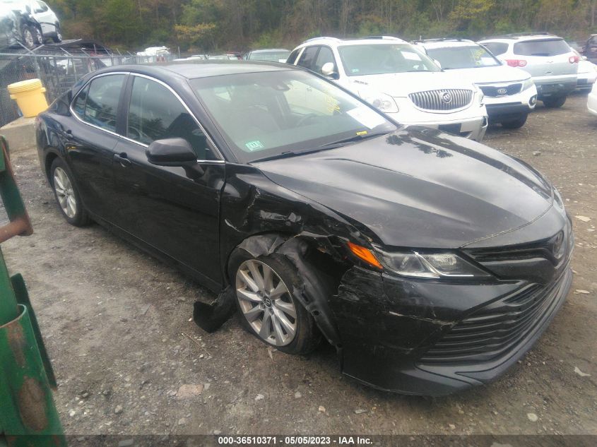 2018 TOYOTA CAMRY LE/SE/XLE/L - 4T1B11HK2JU636989