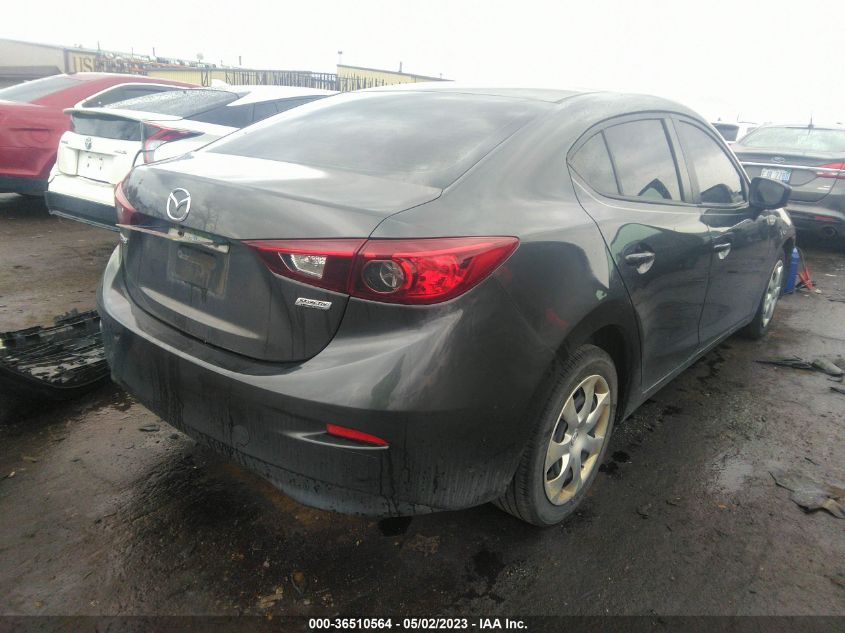 2017 MAZDA MAZDA3 4-DOOR SPORT 3MZBN1U76HM138168