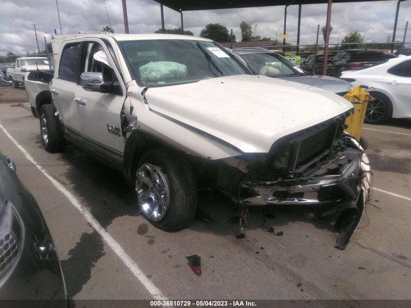 VIN 1C6RR7NM3HS877672 2017 RAM 1500 LARAMIE