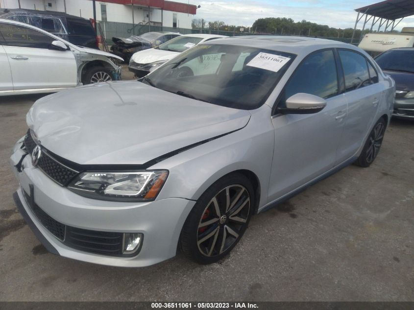2013 VOLKSWAGEN GLI AUTOBAHN W/NAV - 3VW4A7AJ3DM239847