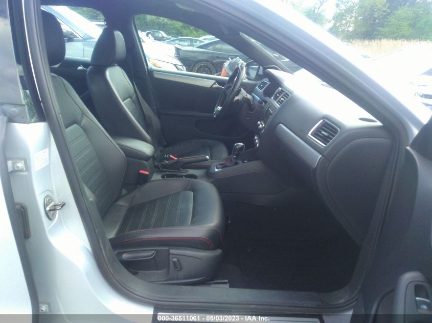 2013 VOLKSWAGEN GLI AUTOBAHN W/NAV - 3VW4A7AJ3DM239847