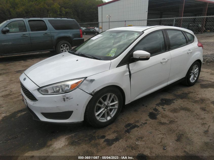 2016 FORD FOCUS SE - 1FADP3K23GL283537