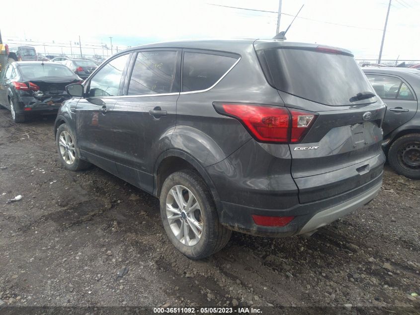 2019 FORD ESCAPE SE - 1FMCU9GD3KUA66127