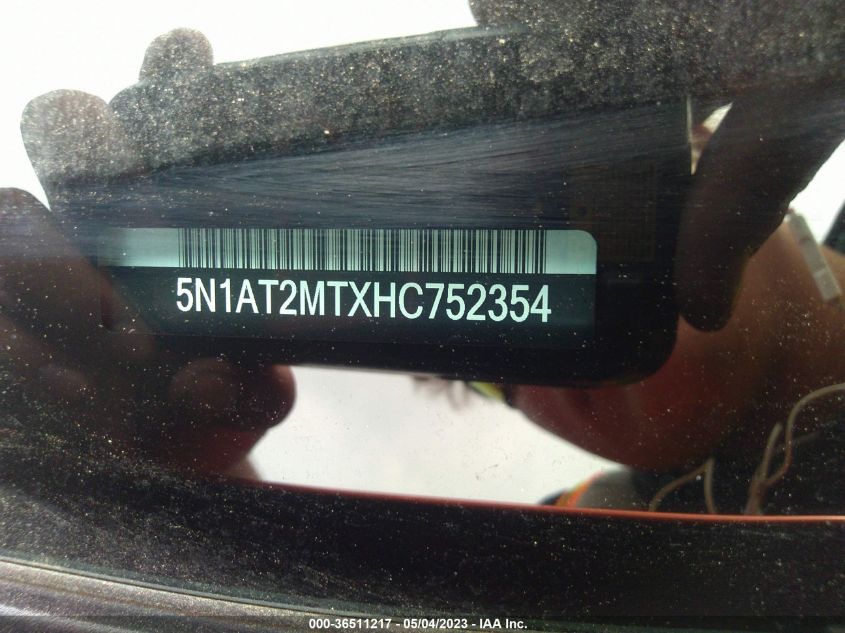 2017 NISSAN ROGUE SL - 5N1AT2MTXHC752354