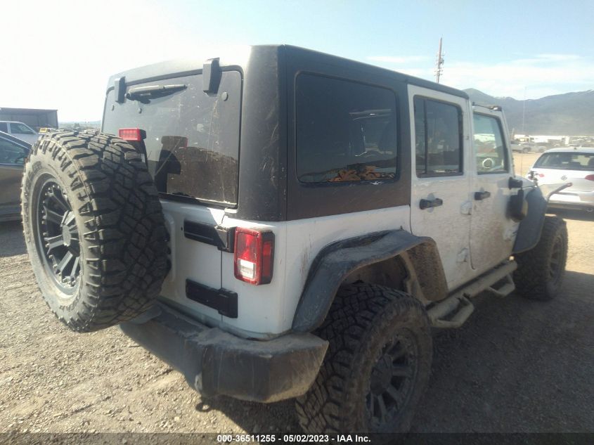 2015 JEEP WRANGLER UNLIMITED SAHARA - 1C4BJWEG2FL639325