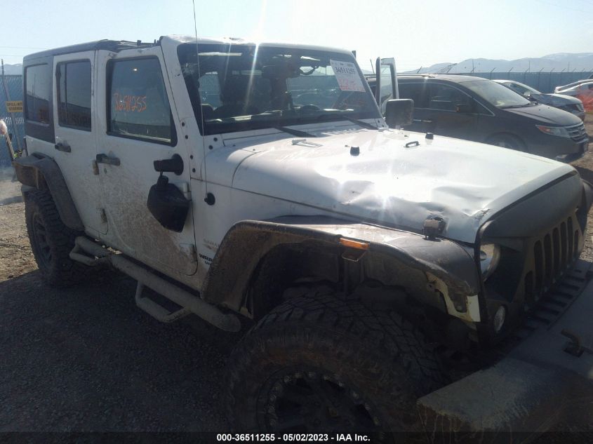 2015 JEEP WRANGLER UNLIMITED SAHARA - 1C4BJWEG2FL639325