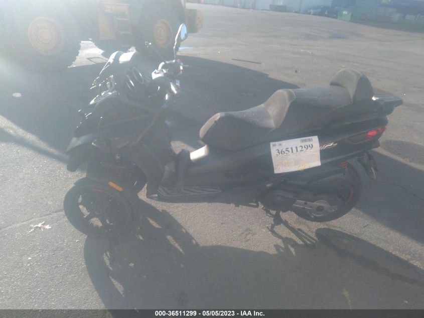 2019 VESPA PIAGGIO - ZAPTA10WXK5000208