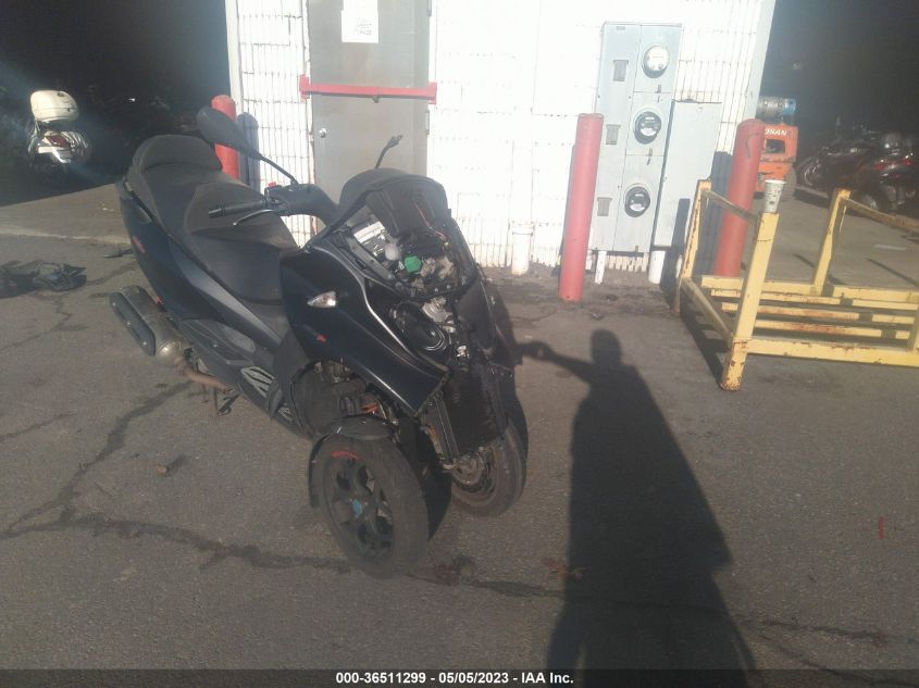 2019 VESPA PIAGGIO - ZAPTA10WXK5000208