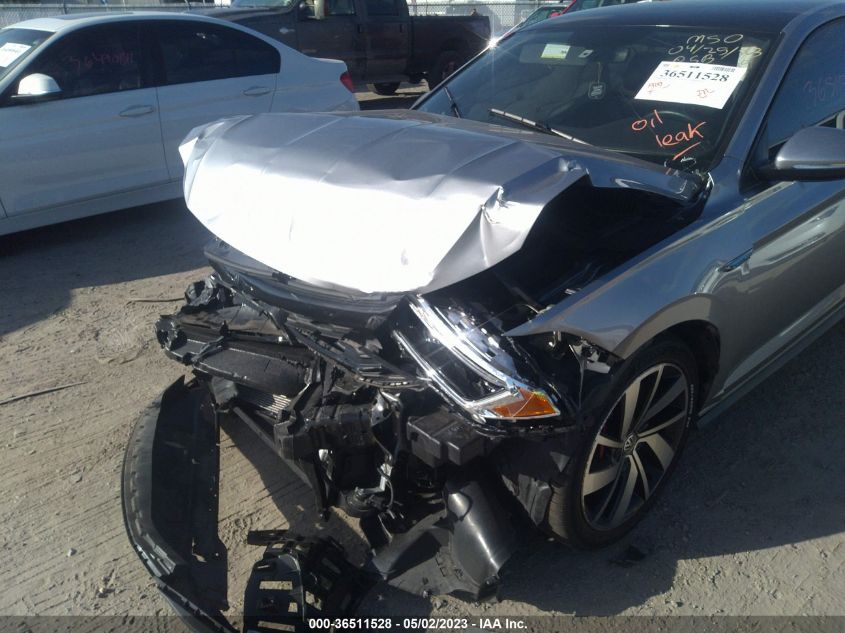 2020 VOLKSWAGEN JETTA GLI S/AUTOBAHN 3VW5T7BUXLM052403