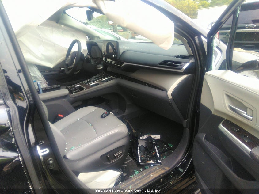 VIN 5TDJRKEC3NS123546 2022 TOYOTA SIENNA XLE