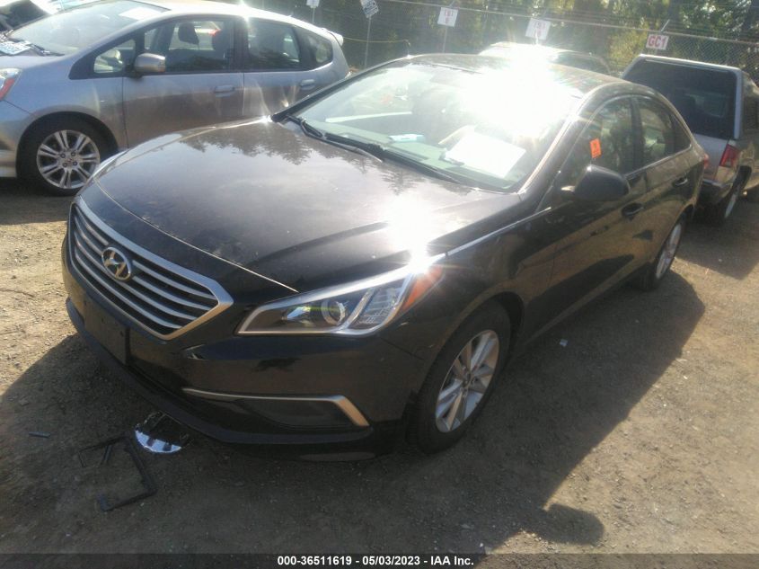 2016 HYUNDAI SONATA 2.4L SE - 5NPE24AF2GH339723