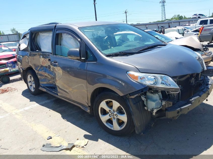 2018 TOYOTA SIENNA LE - 5TDKZ3DCXJS903081