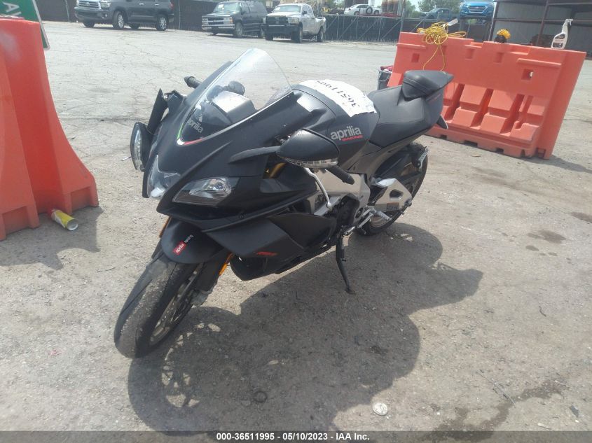 2019 APRILIA RSV4 ZD4KEUA01KS000035