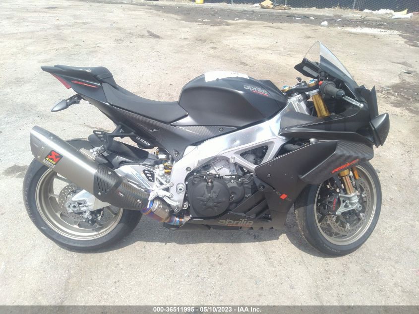 2019 APRILIA RSV4 ZD4KEUA01KS000035