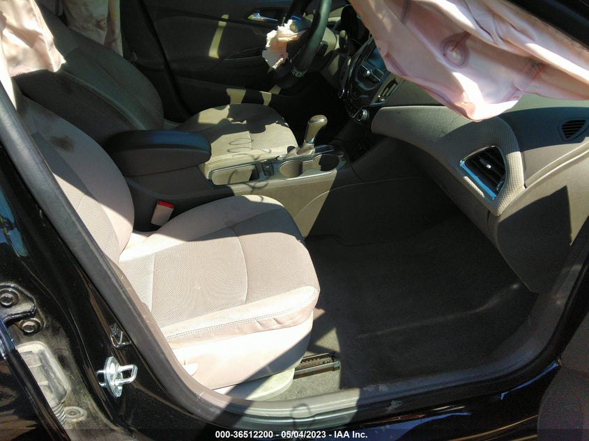 VIN 3G1BE6SM0JS570323 2018 CHEVROLET CRUZE LT