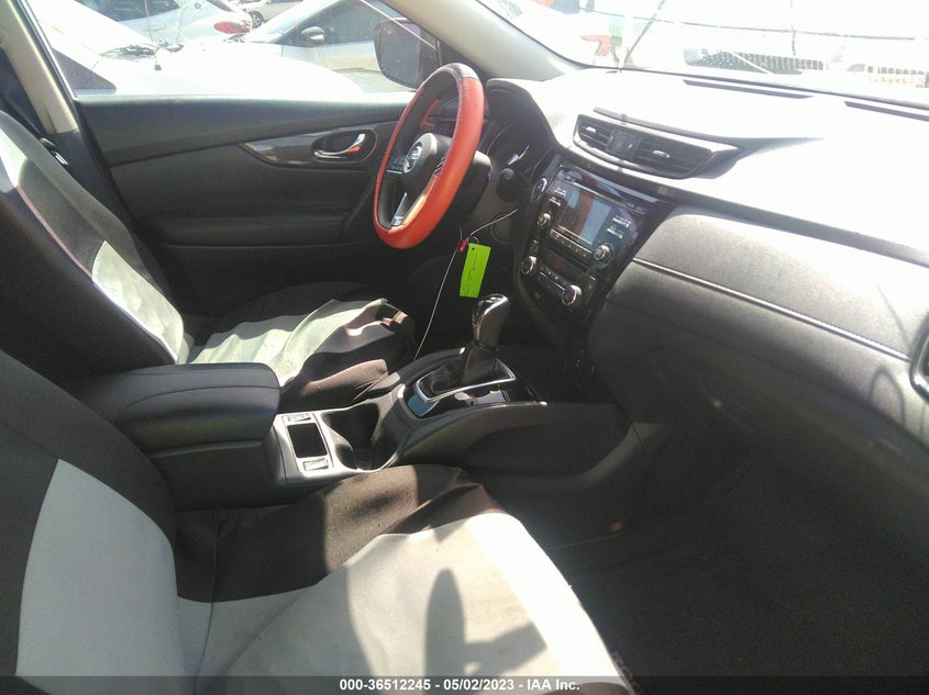 VIN KNMAT2MT4HP609445 2017 NISSAN ROGUE SV