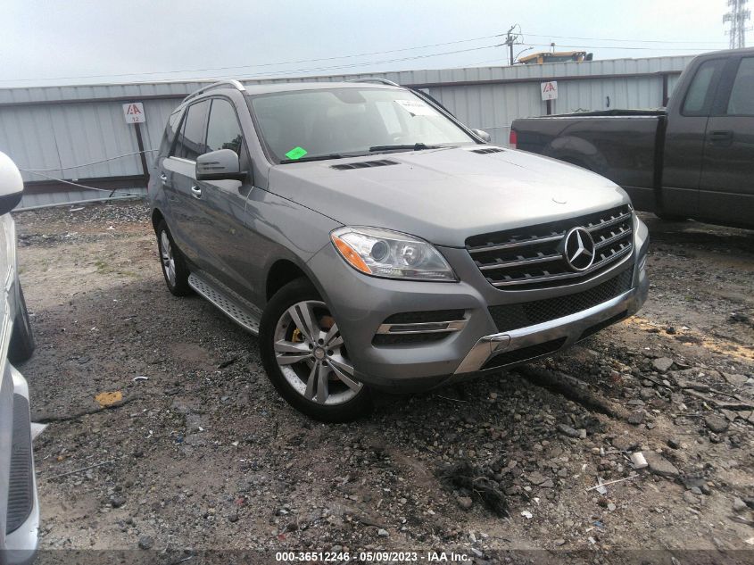 2013 MERCEDES-BENZ M-CLASS ML 350 - 4JGDA5JB1DA160685