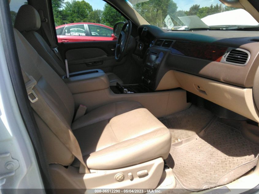 2013 CHEVROLET TAHOE LTZ - 1GNSCCE04DR189142