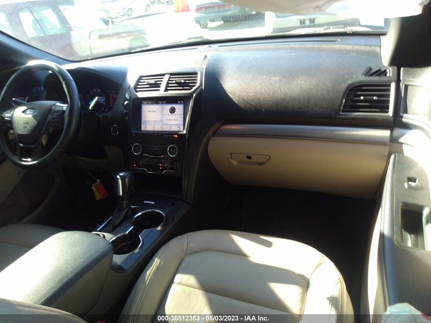 VIN 1FM5K7D88JGA24639 2018 FORD EXPLORER XLT