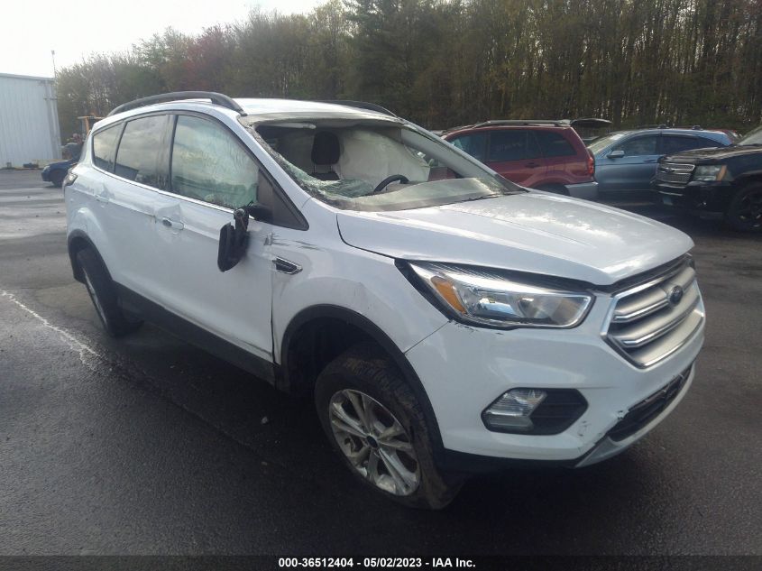 2018 FORD ESCAPE SE - 1FMCU9GD3JUB61558