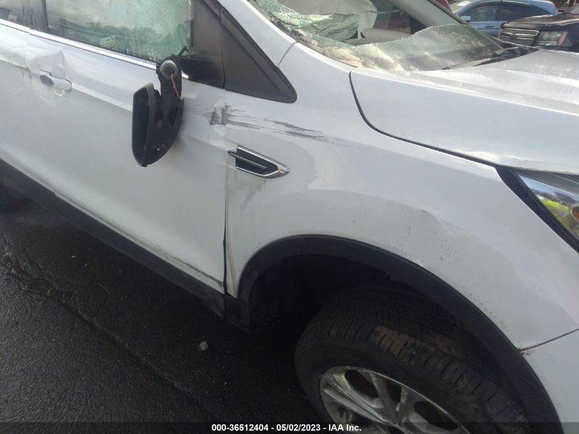 2018 FORD ESCAPE SE - 1FMCU9GD3JUB61558