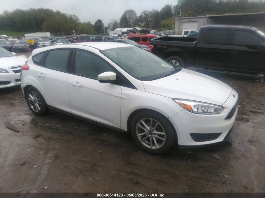 2016 FORD FOCUS SE - 1FADP3K23GL225962