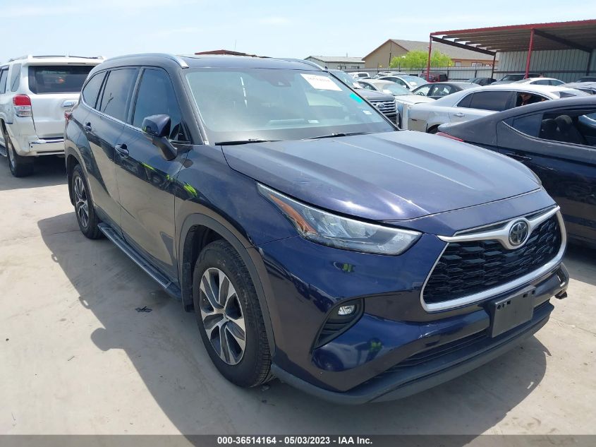 2020 TOYOTA HIGHLANDER XLE - 5TDGZRAH4LS024817