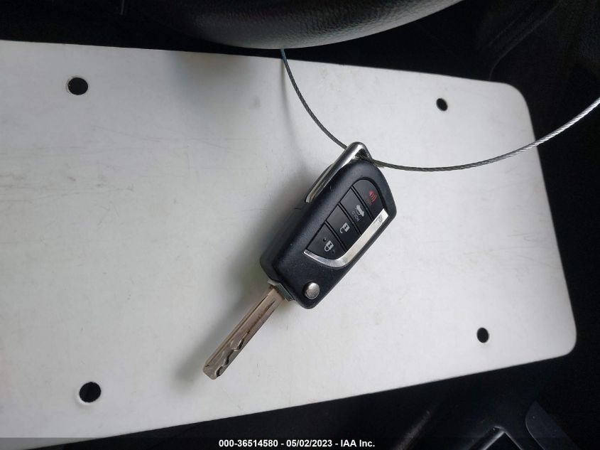 2018 TOYOTA CAMRY LE/SE/XLE/L - 4T1B11HK7JU086575