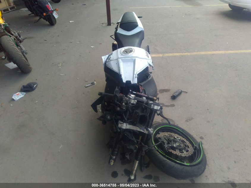 2014 KAWASAKI ZX1000 K JKAZXCK11EA009554