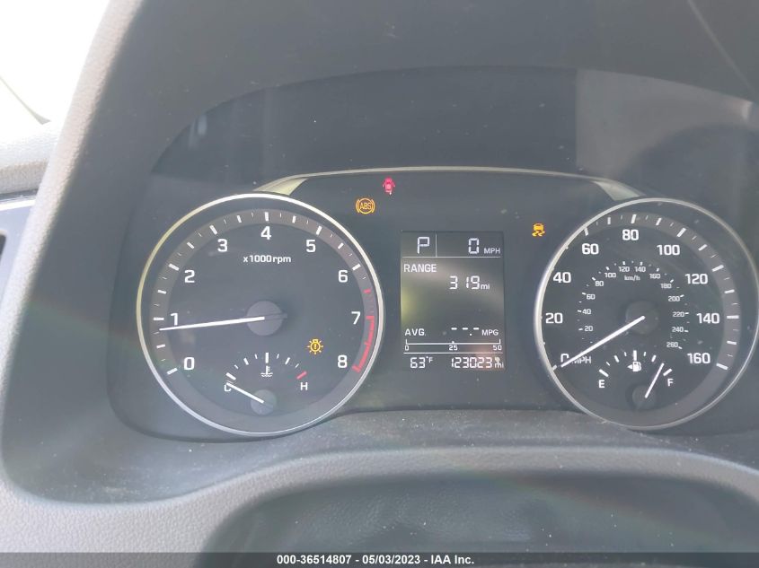 2017 HYUNDAI ELANTRA SE - 5NPD74LF0HH197898
