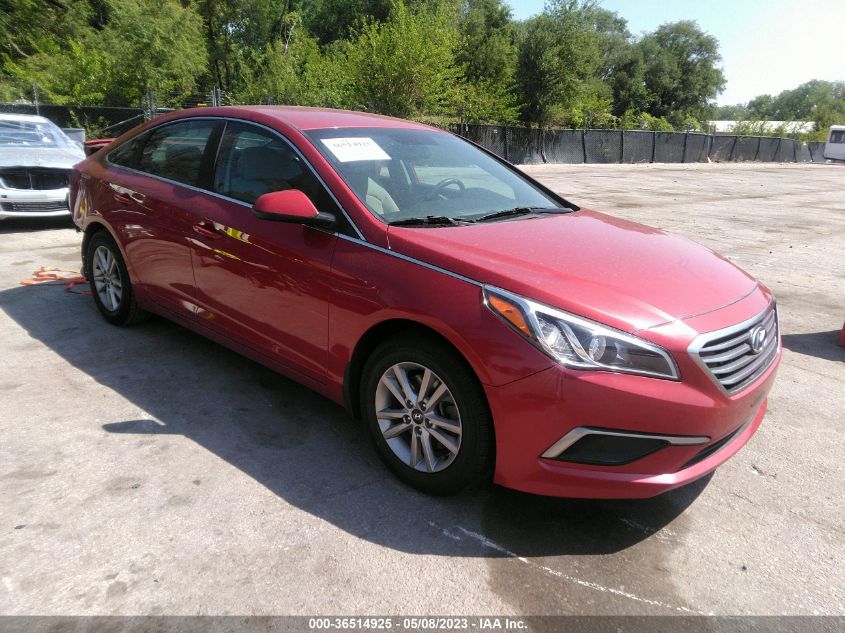 2017 HYUNDAI SONATA SE - 5NPE24AF4HH489267