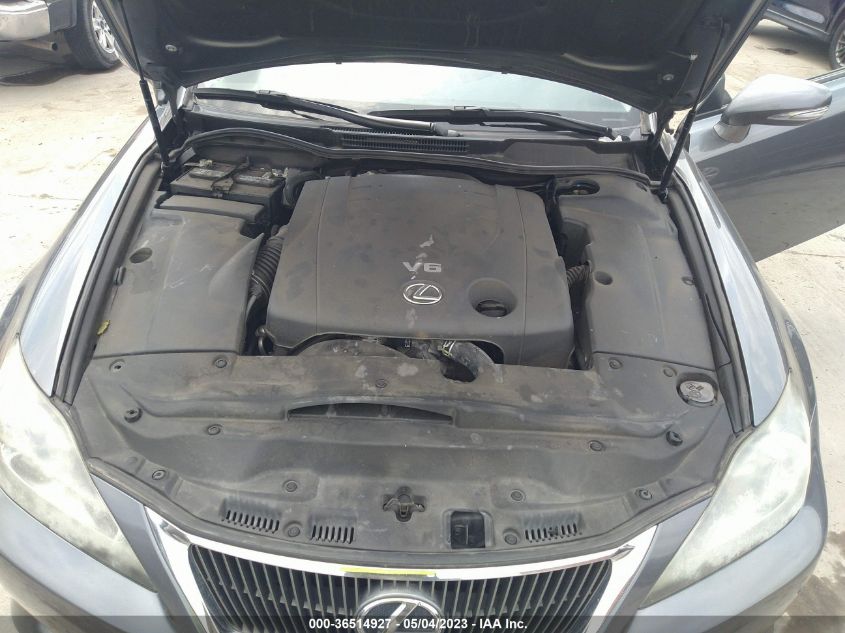 2014 LEXUS IS 250C JTHFF2C23E2530930