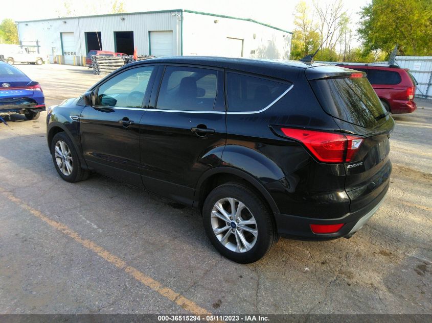 2019 FORD ESCAPE SE - 1FMCU9GD6KUA69605