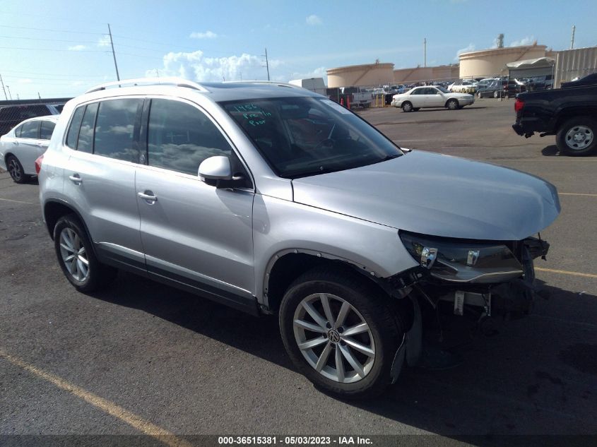 2017 VOLKSWAGEN TIGUAN WOLFSBURG EDITION - WVGRV7AX9HK030039