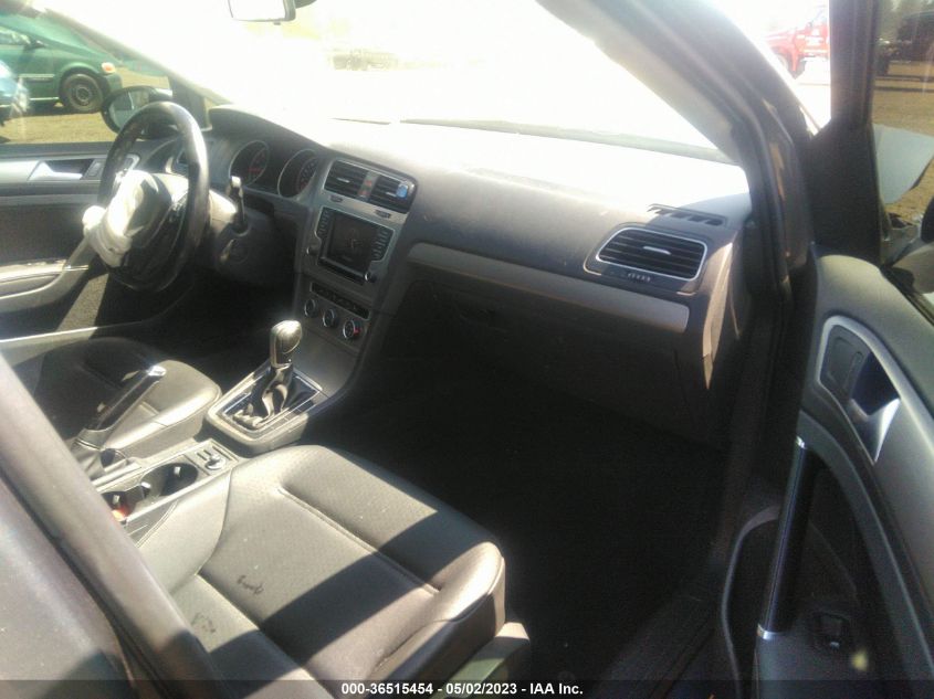 2017 VOLKSWAGEN GOLF S - 3VW217AU5HM046994