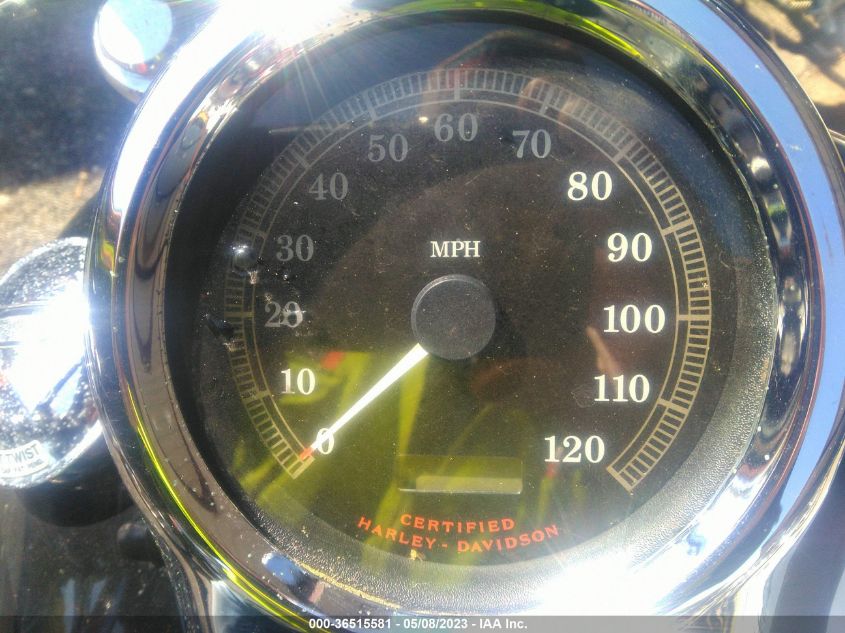 2002 HARLEY-DAVIDSON FXSTD 1HD1BSY152Y015037