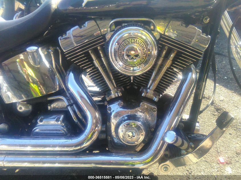 2002 HARLEY-DAVIDSON FXSTD 1HD1BSY152Y015037