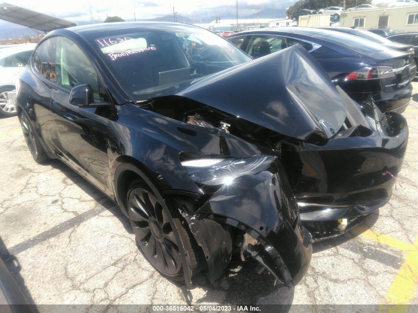 2022 TESLA MODEL Y PERFORMANCE - 7SAYGDEF2NF543946