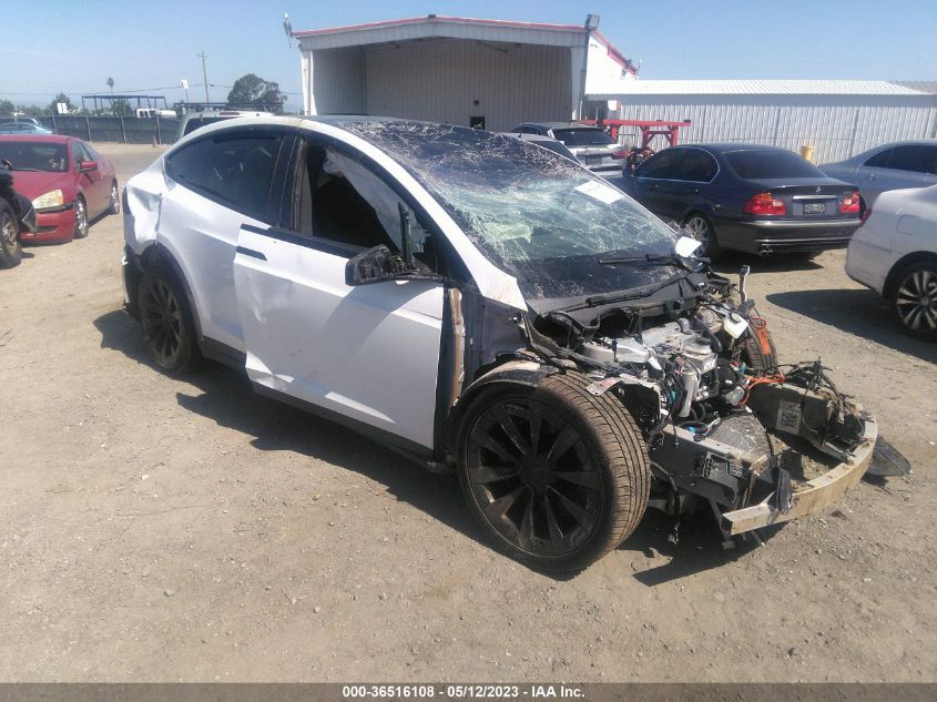 7SAXCBE6XNF338452 TESLA MODEL X PLAID 2022