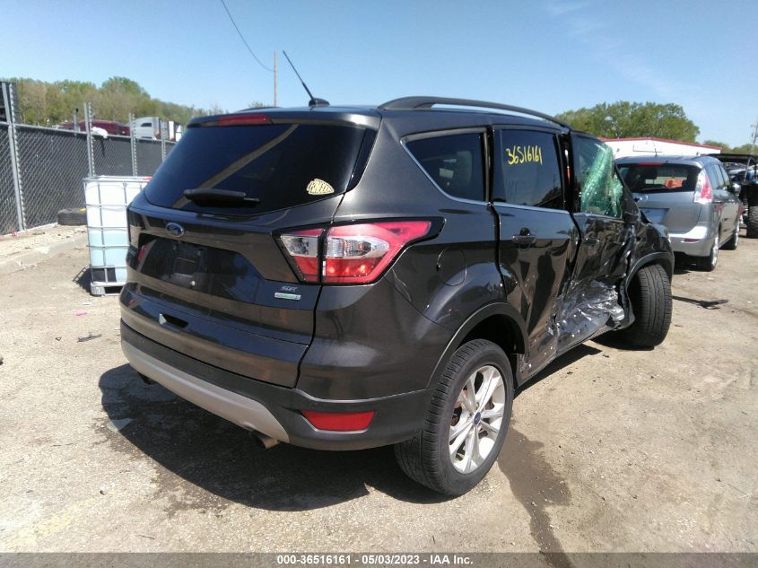 2017 FORD ESCAPE SE - 1FMCU0GDXHUD17939